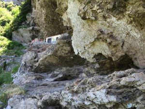 sentiero-degli-dei-grotta del biscotto